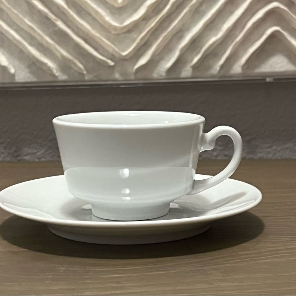 RICHARD GINOR LOT of 6 WHITE CUPS & SAUCERS TORREFAZION NOVARA 12 PC
